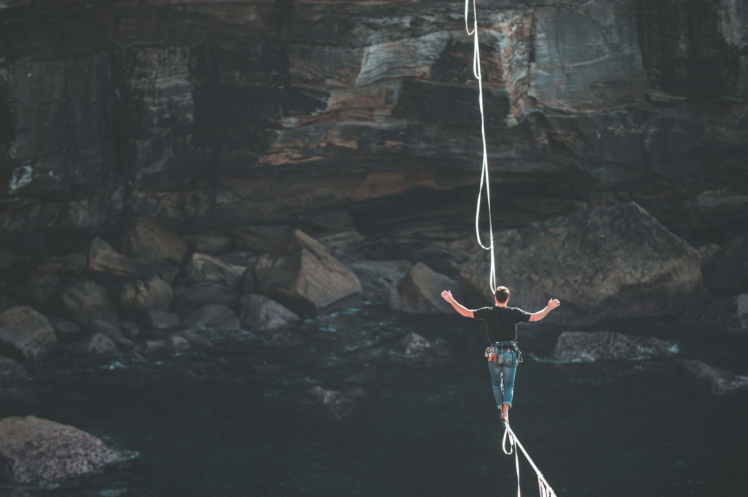 Man balancing on the rope